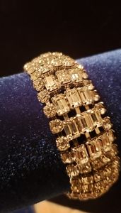 Vintage Weiss rhinestone bracelet.